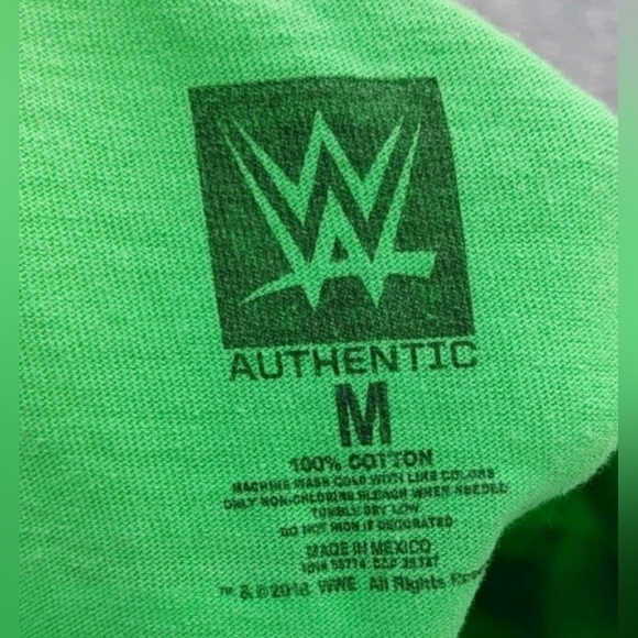 Vtg 2018 WWE Authentic John Cena Never Give Up Neon Green T-Shirt Size (M) - Picture 3 of 5